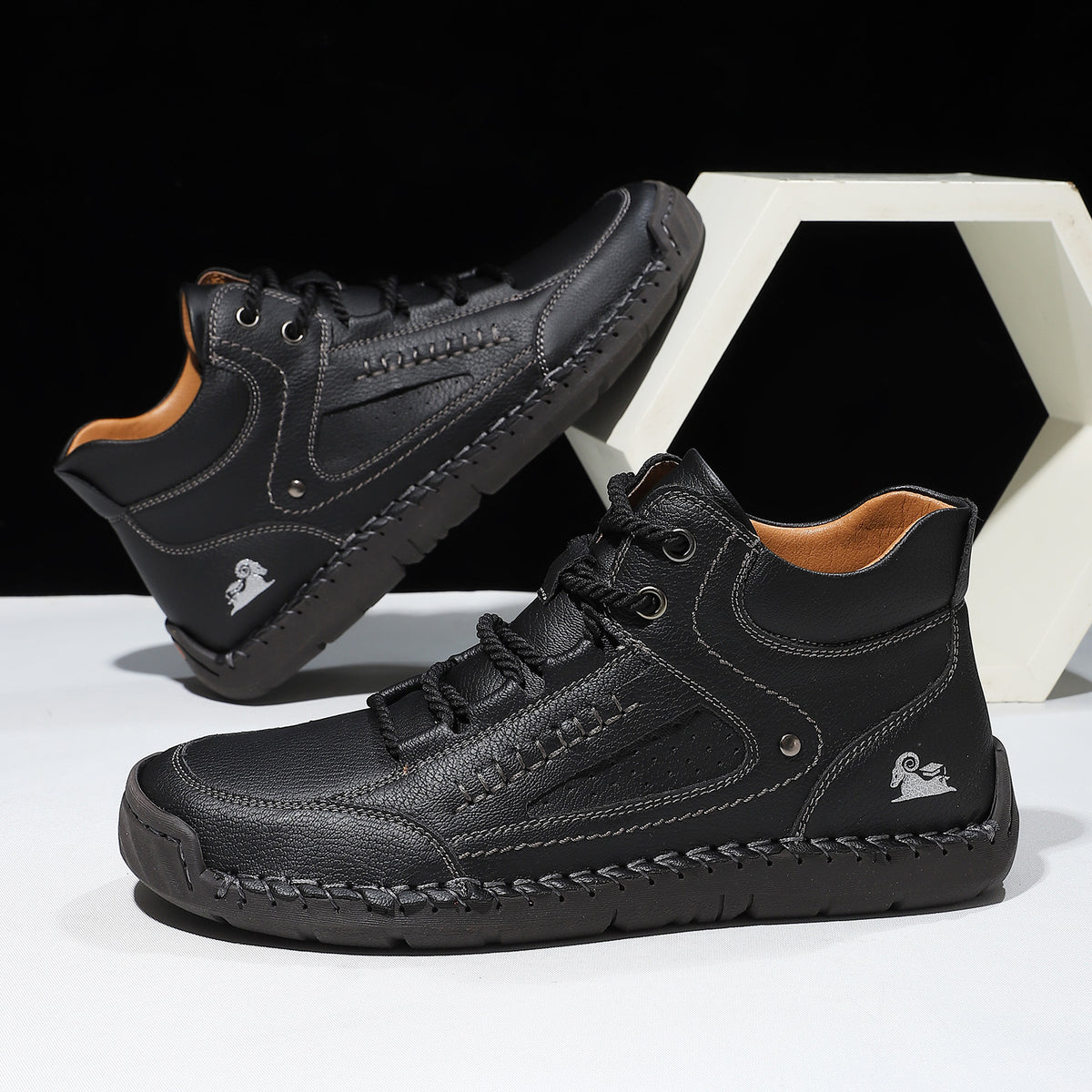 Men's Breathable Flat-Lace High-Top Shoes with Leather Lining