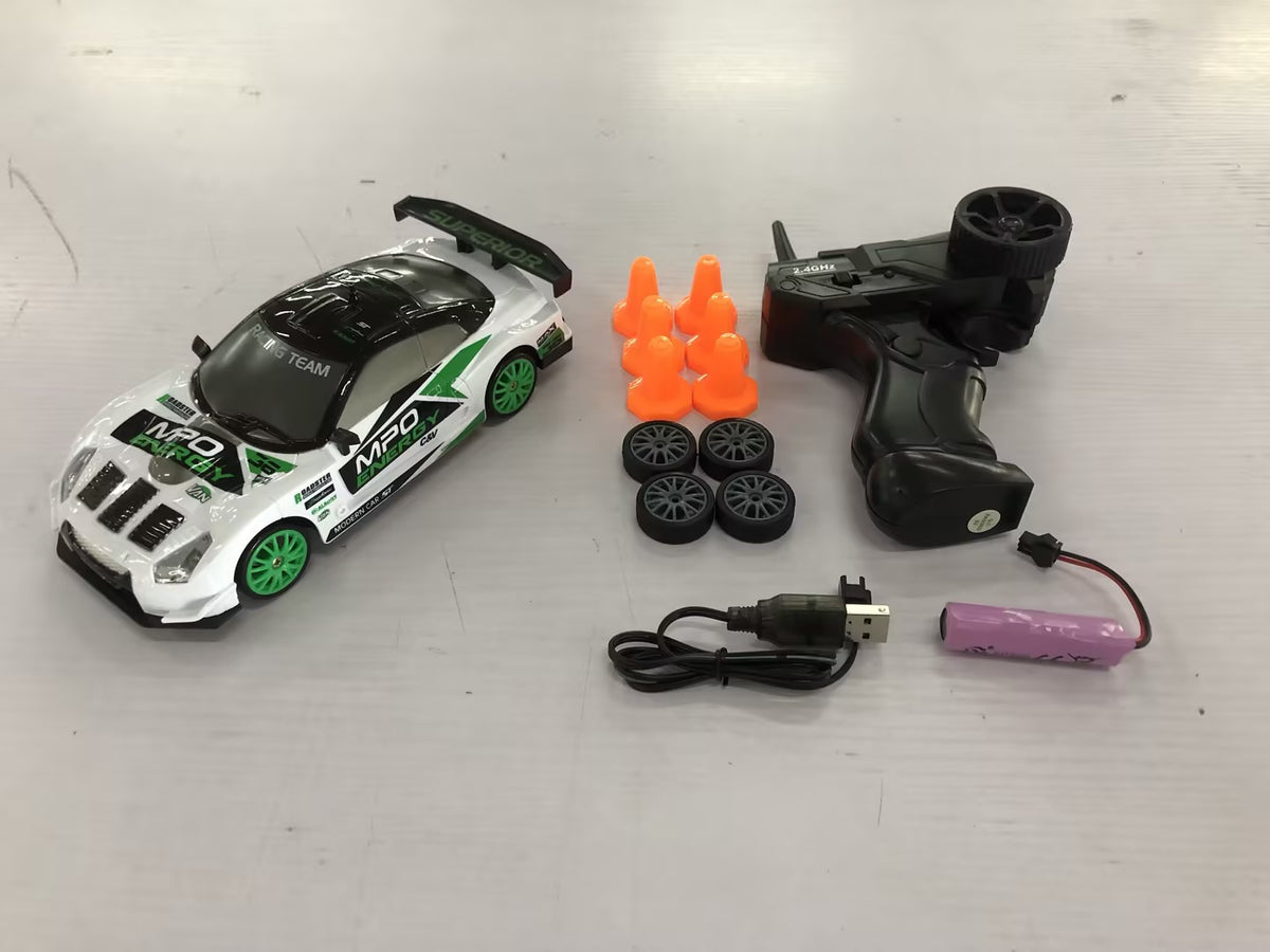 2.4G Remote Control Drift Car With 4WD, Racing Toy For Kids