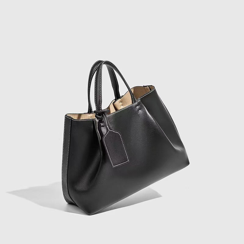Women's Leather Goods Shoulder Bag And Crossbody