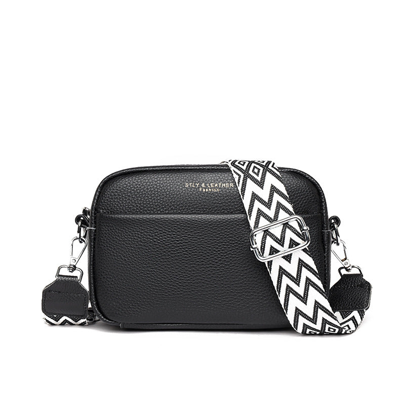 Women's Rhombus Embroidered Small Square Crossbody Bag