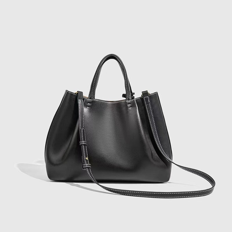 Women's Leather Goods Shoulder Bag And Crossbody
