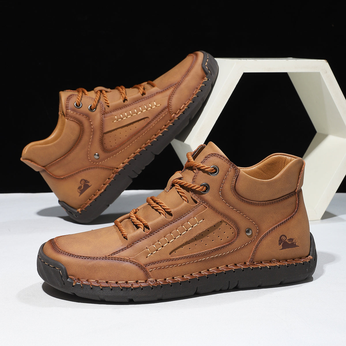 Men's Breathable Flat-Lace High-Top Shoes with Leather Lining