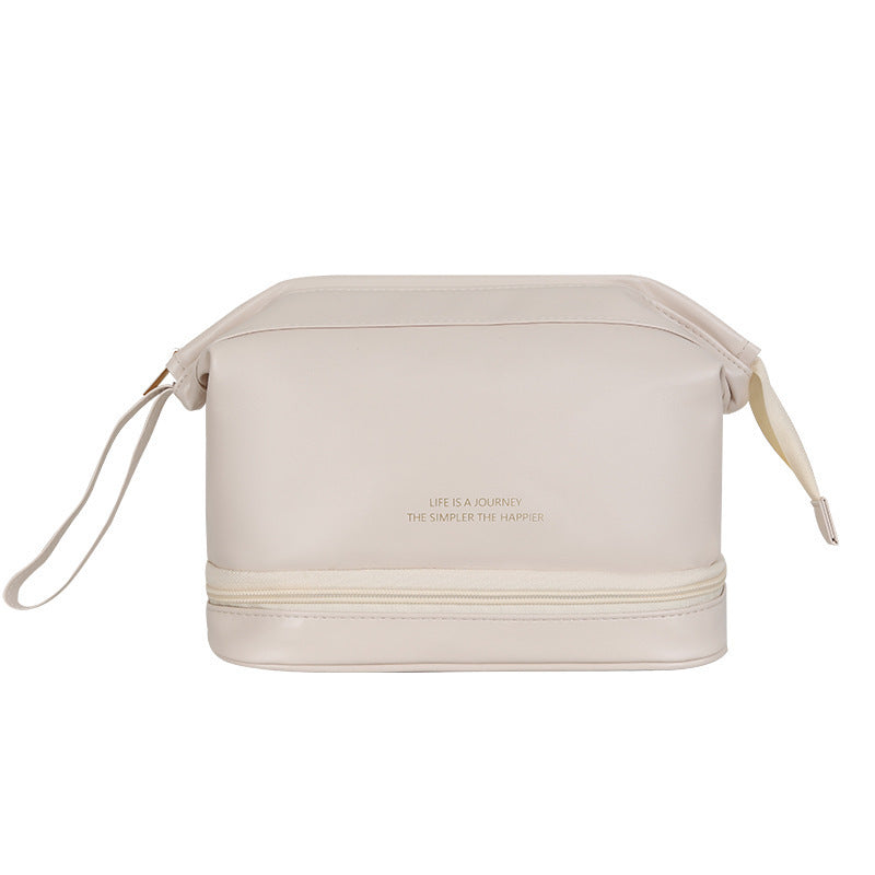 Large Capacity Women's Travel Cosmetic Bag In Soft Leather