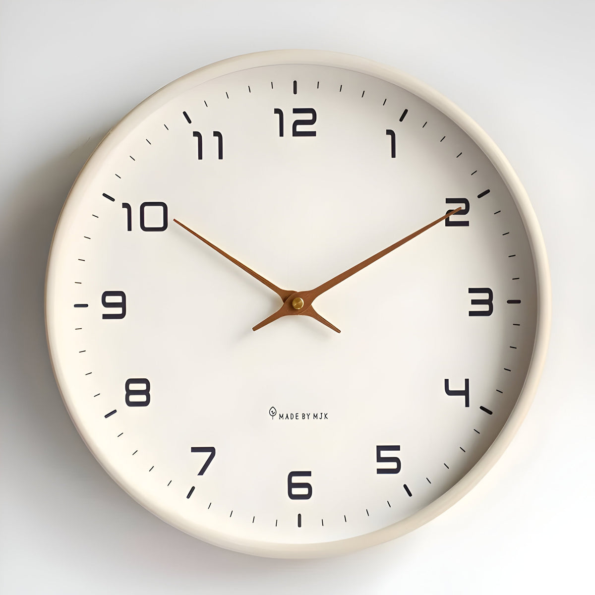 Silent Wooden Wall Clock with Modern Round Design