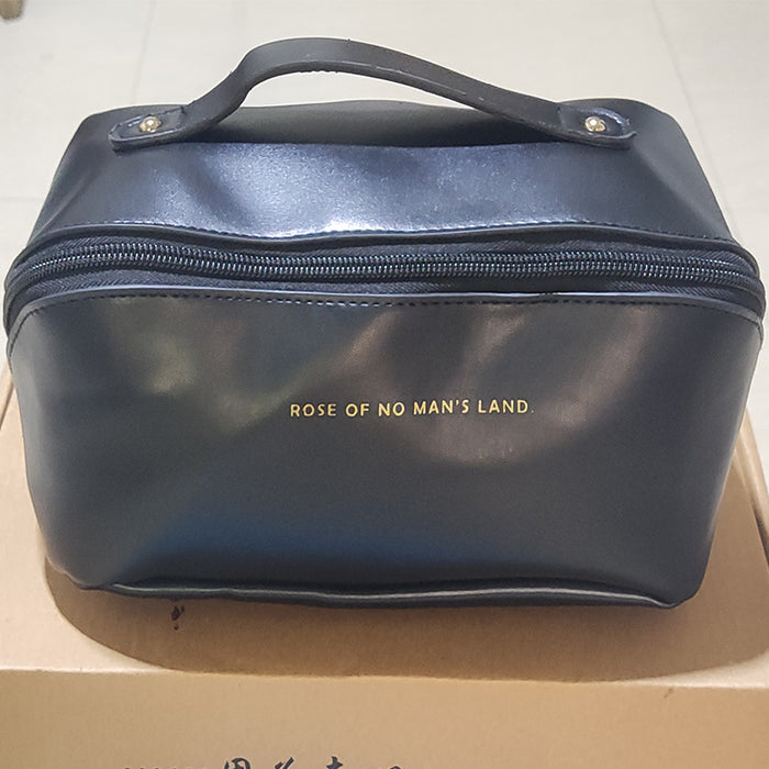 Large Capacity Women's Travel Cosmetic Bag In Soft Leather
