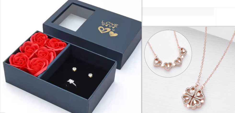 Retro Magnetic Folding Heart Four Leaf Clover Necklace