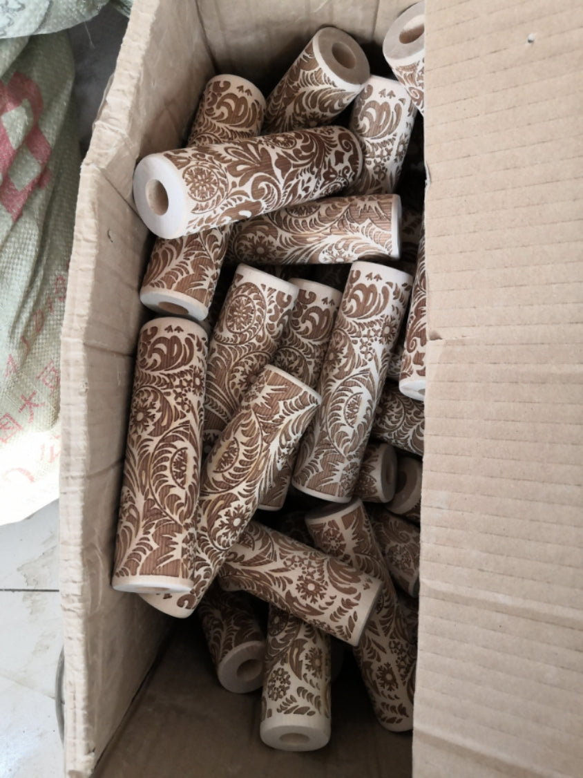 Wooden Christmas Embossing Rolling Pin for Cookies and Dough