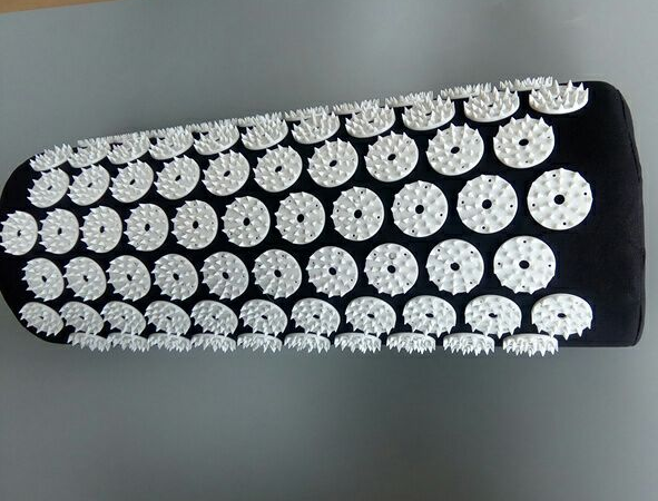 Acupressure Yoga Cushion and Massage Pillow, Spike Mat for Home Relaxation