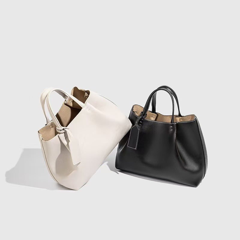 Women's Leather Goods Shoulder Bag And Crossbody