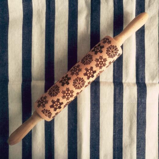 Wooden Christmas Embossing Rolling Pin for Cookies and Dough