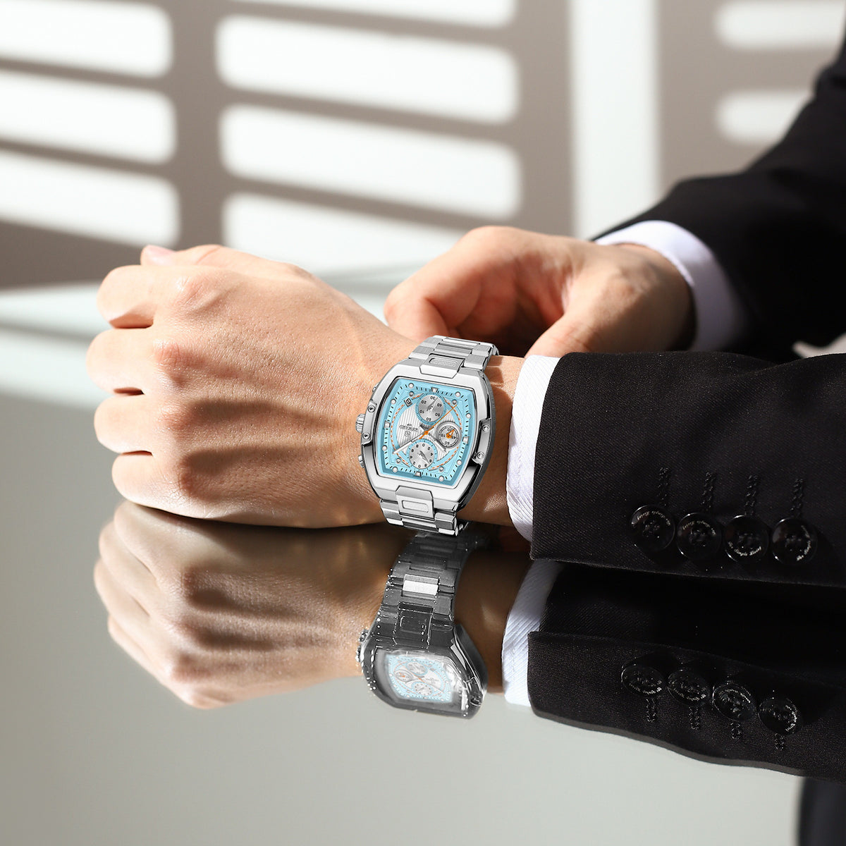 Men's Multifunctional Quartz Watch With Tonneau Case