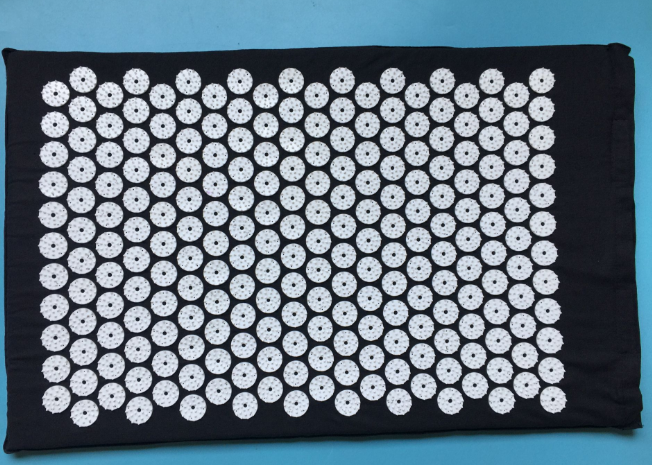 Acupressure Yoga Cushion and Massage Pillow, Spike Mat for Home Relaxation