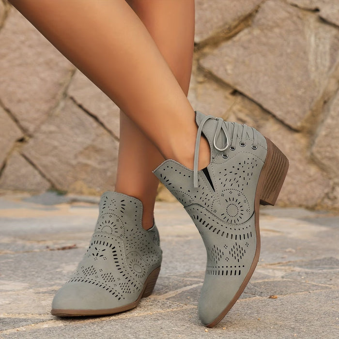 Victoria | Botines vintage con recortes
