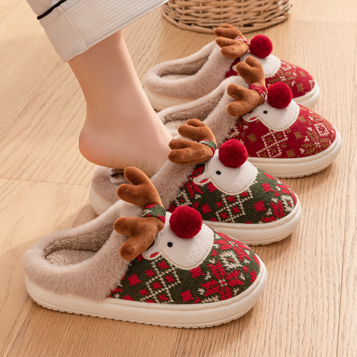 Cute Christmas Elk Plush Slippers with Non-Slip Sole