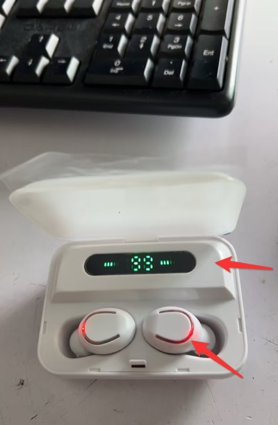 Multifunction Bluetooth Headset with Power Bank and Phone Stand