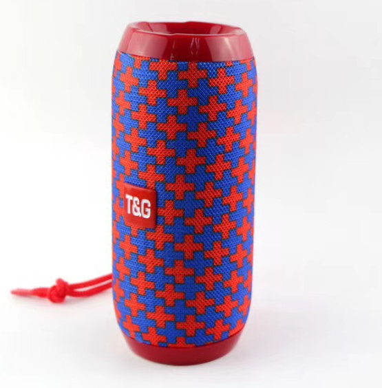 Portable 10W Waterproof Bluetooth Speaker with Subwoofer and LED Lights