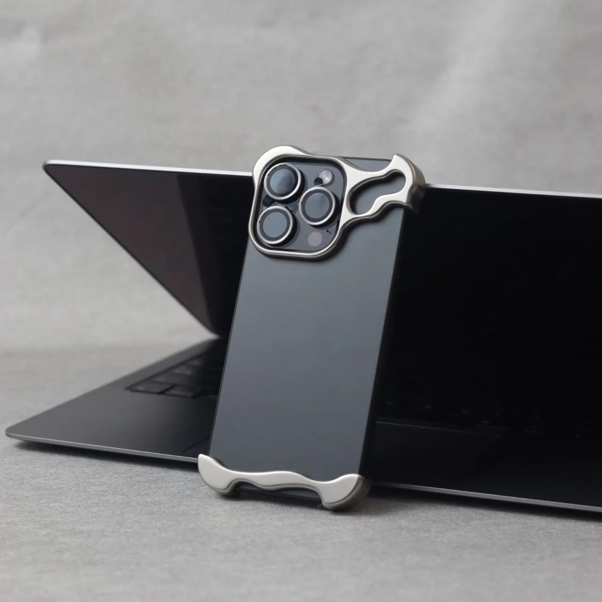 Zinc Alloy Phone Case with Anti-Drop Protection in Minimalist Style
