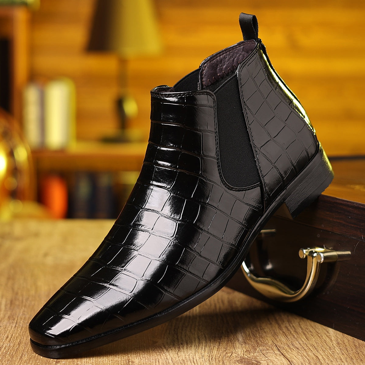 Men's Elegant Leather Shoes with Plaid Pattern in Six Colours