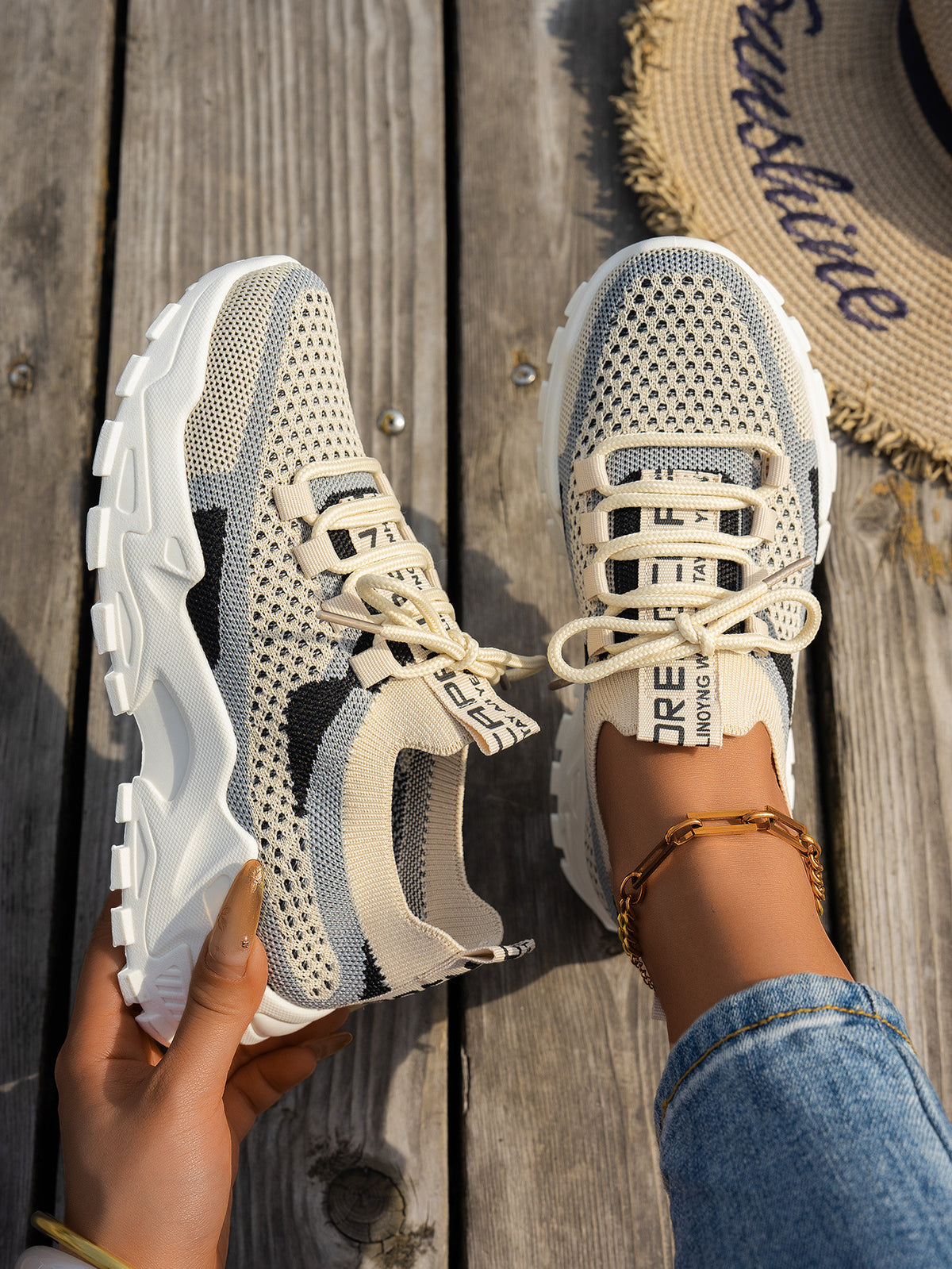 Women's Flyknit Mesh Lace-Up Sneakers, Breathable Walking and Running Shoes