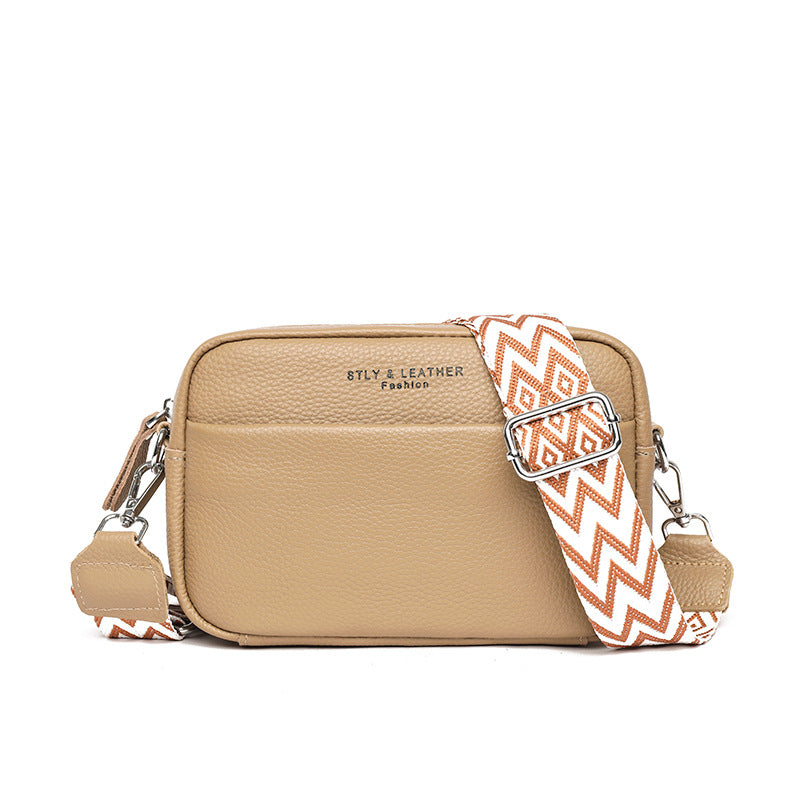 Women's Rhombus Embroidered Small Square Crossbody Bag