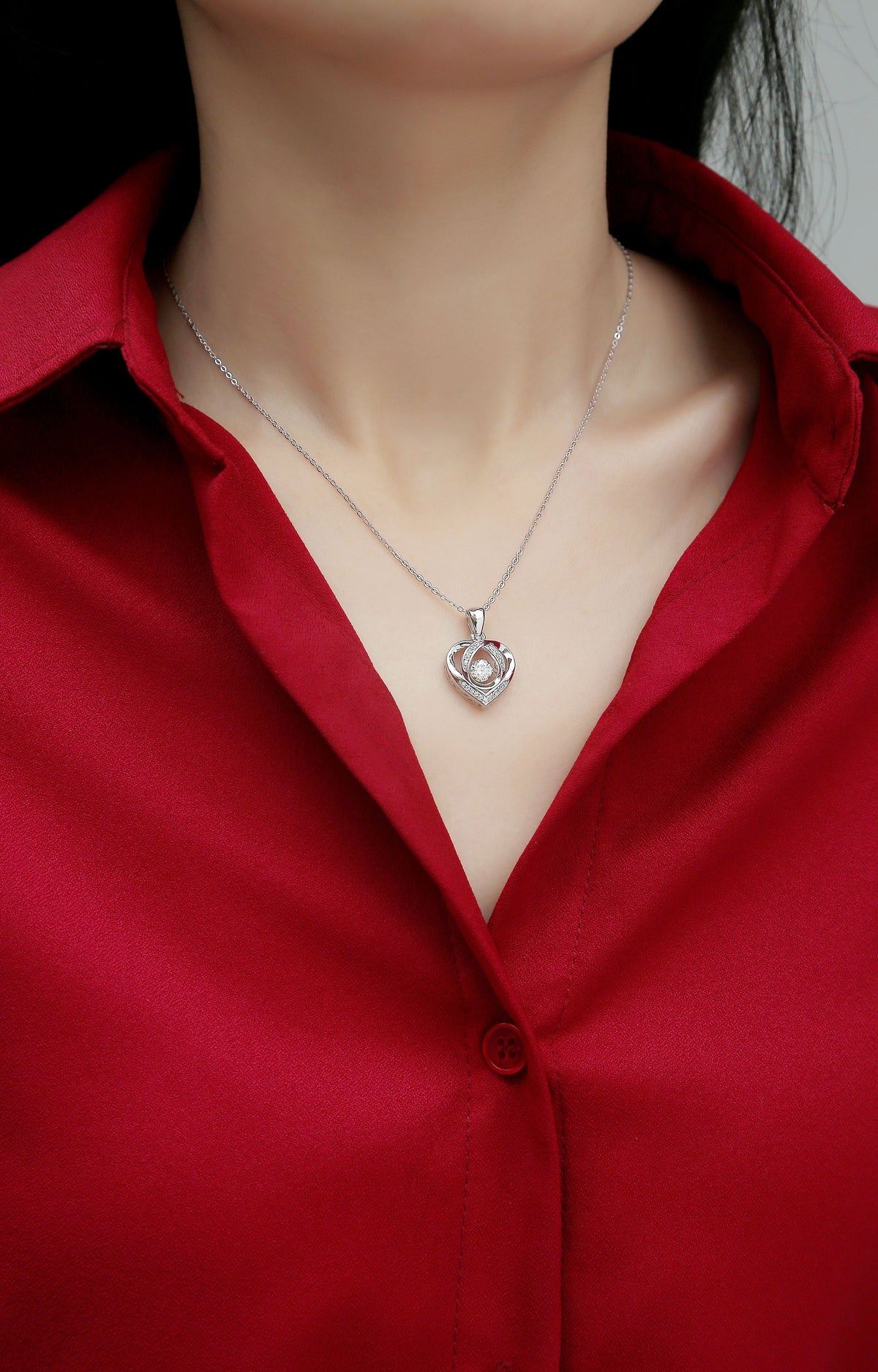 Luxury Heart Pendant Necklace Set with Moissanite Diamond