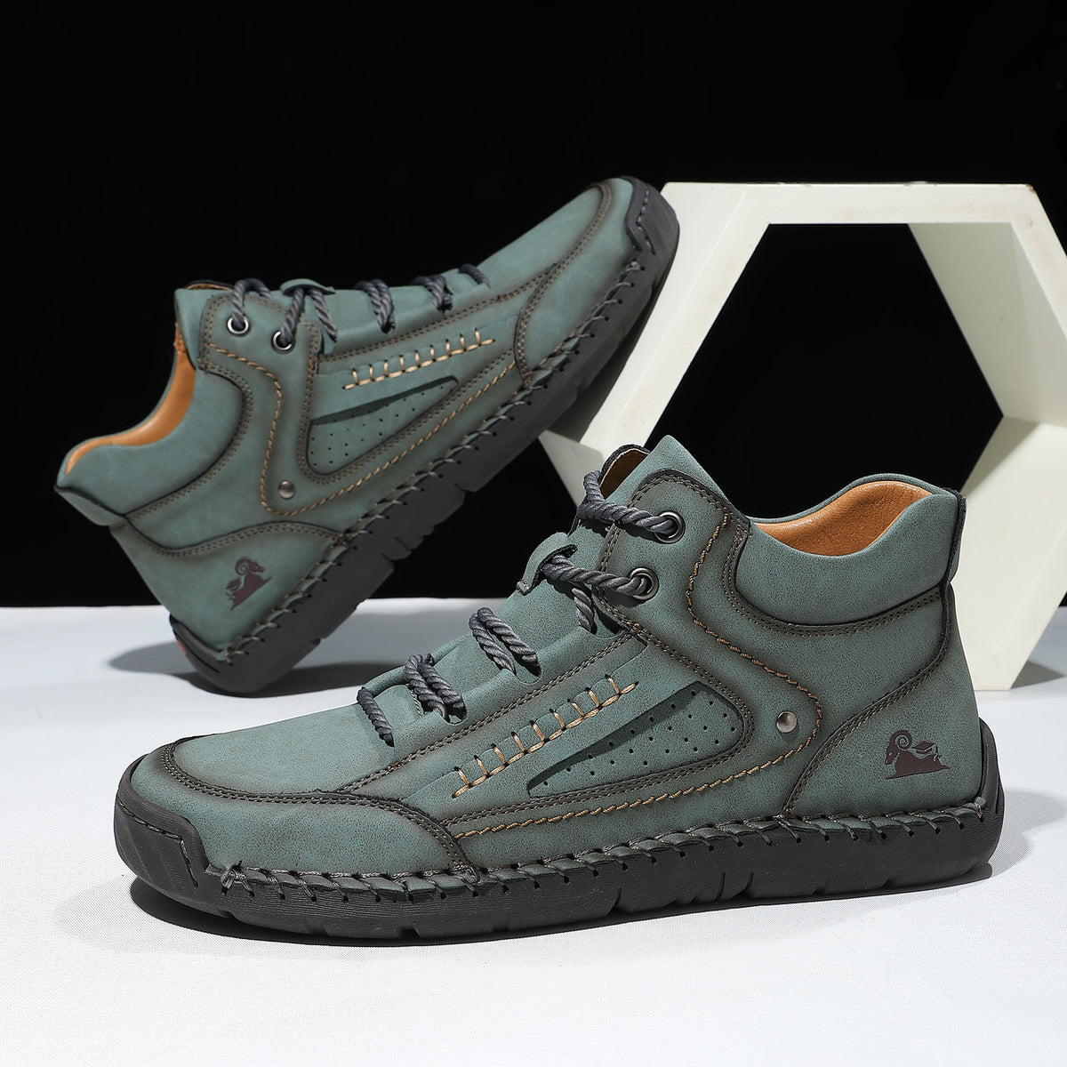 Men's Breathable Flat-Lace High-Top Shoes with Leather Lining
