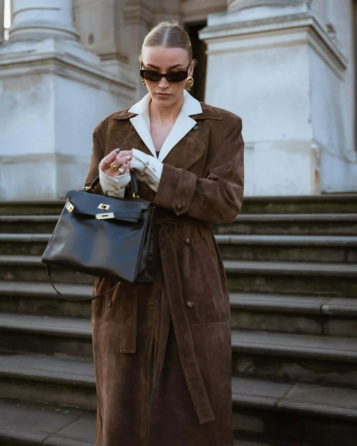 Damen-Trenchcoat mit Gürtel und Reverskragen