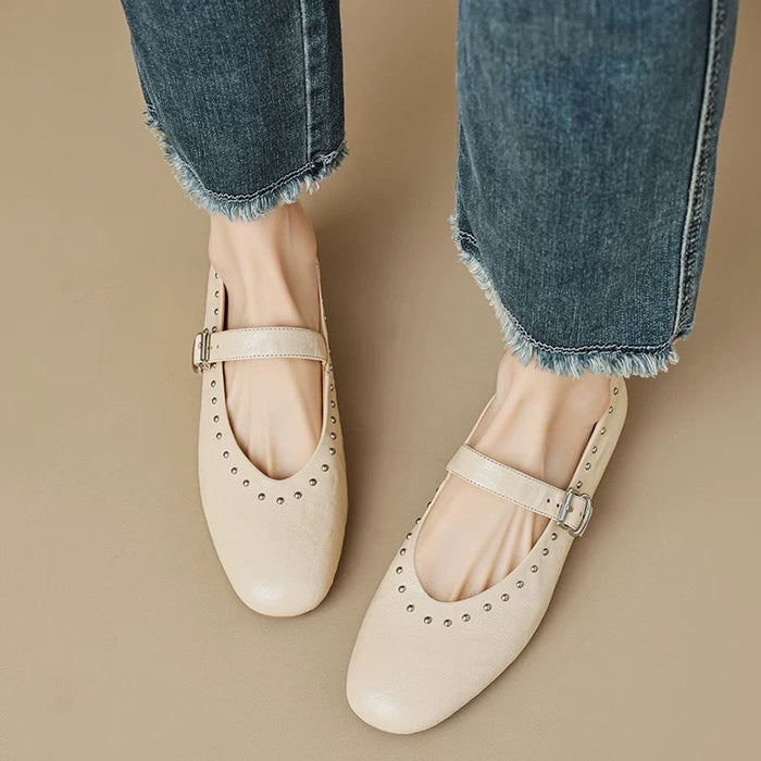 Damen-Mary-Jane-Ballerinas mit Nieten und Schnallenriemen