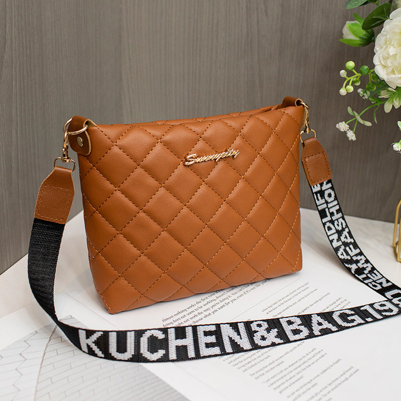 Small Embroidered Chain Crossbody Bag for Women