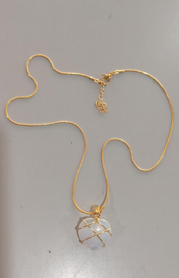 Moonstone Princess Heart Necklace For Girls In Novelty Style