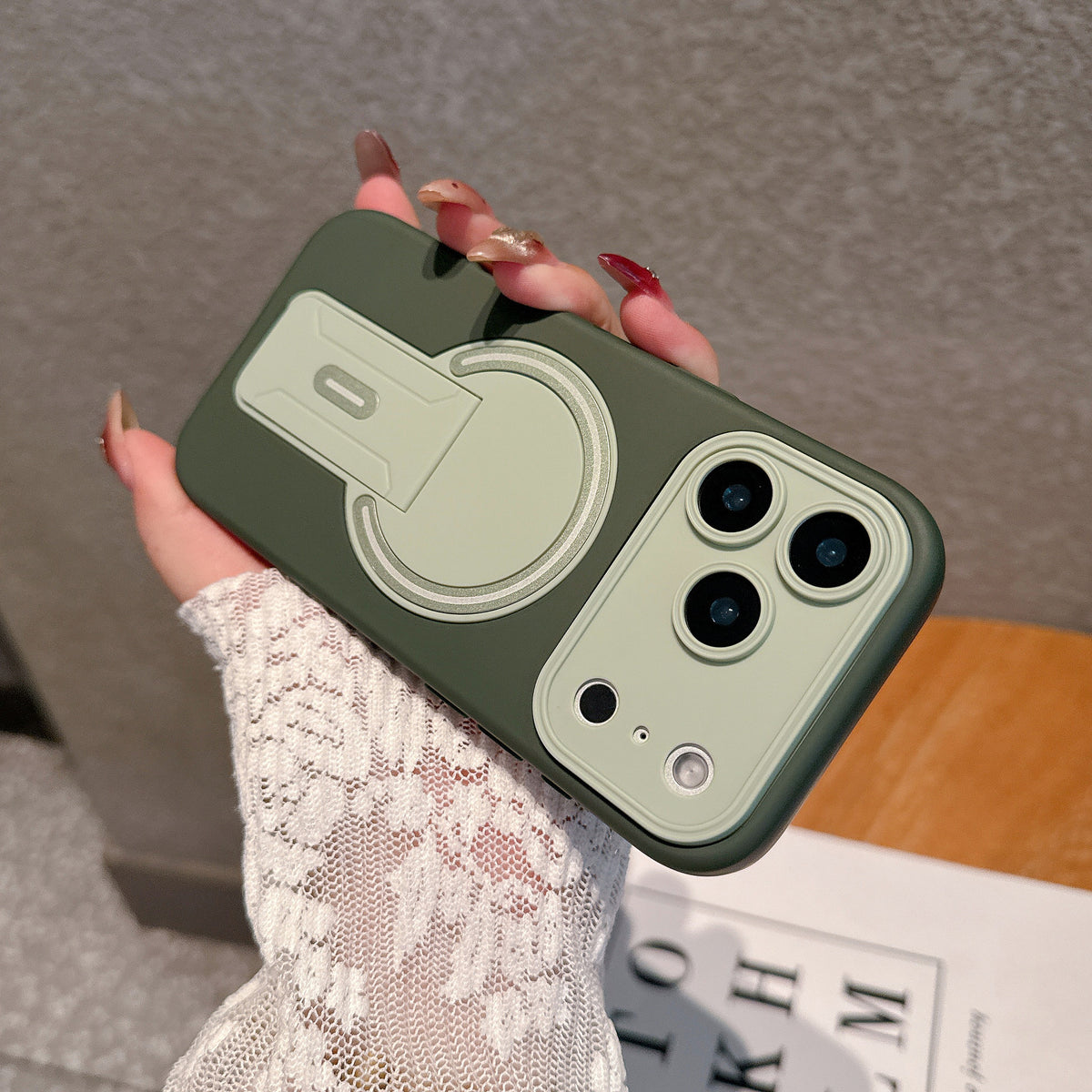 Skin-Feel Magnetic Folding Phone Stand Case With Instant Kickstand