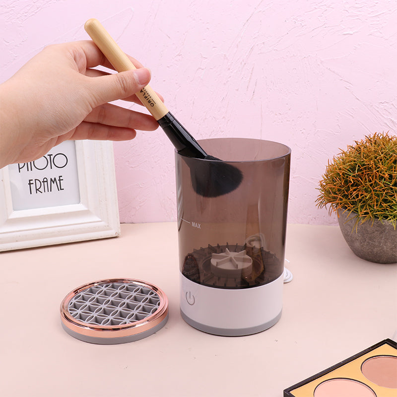 Electric Makeup Brush Cleaner With USB Charging, Automatic Spin