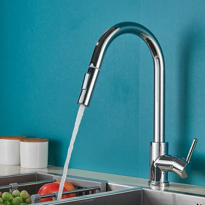 Rubinetto da cucina girevole a 360° con leva ergonomica e design moderno