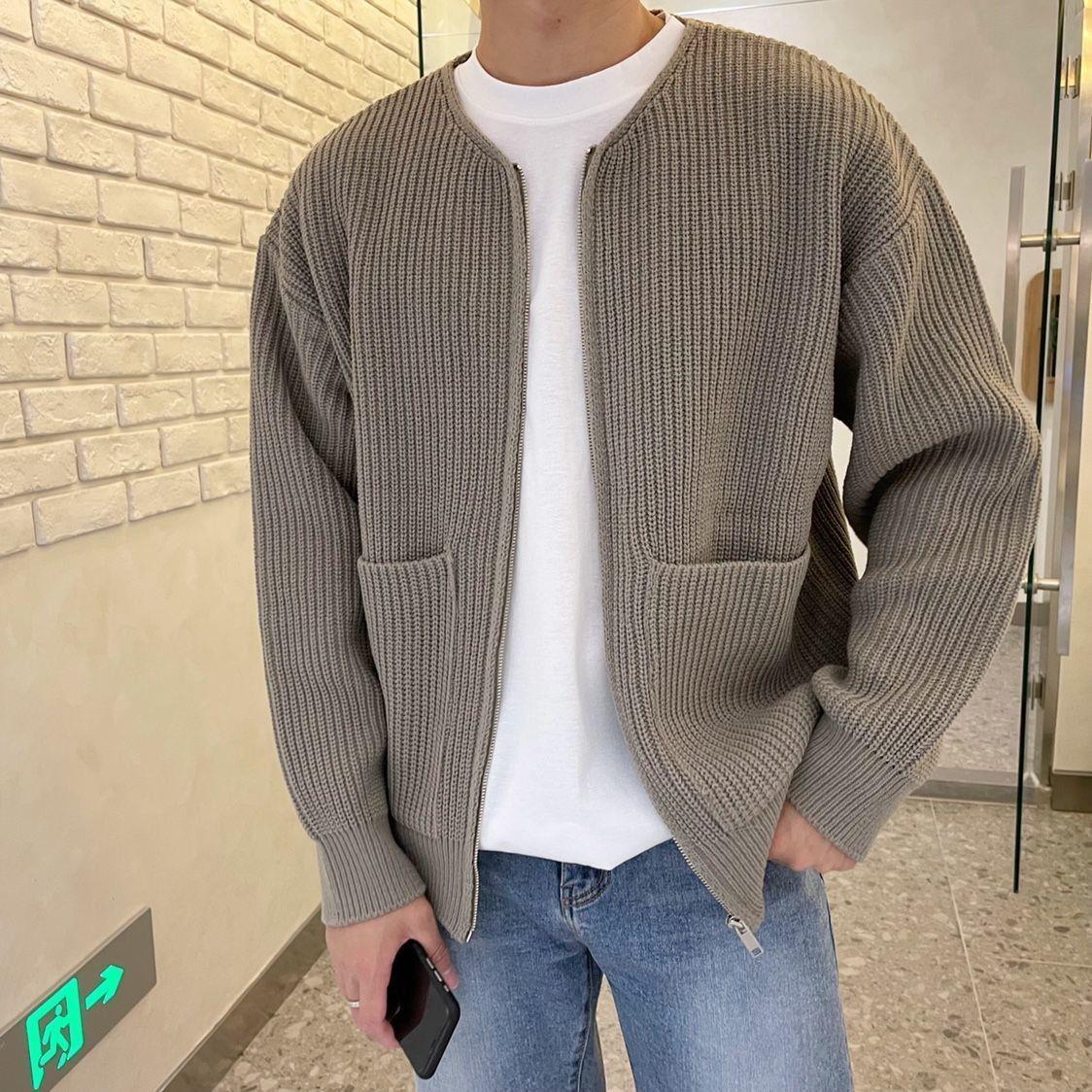 Men's Zip-Up Knitted Cardigan Jumper with Funnel Neck and Pockets