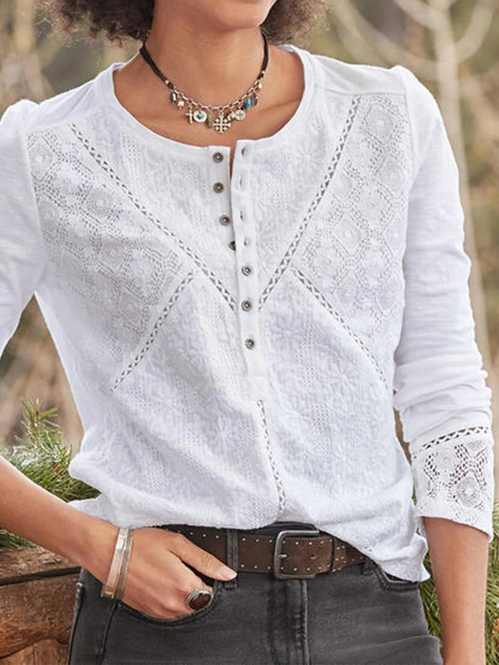 Brigitte | Zarte Bluse mit Spitzenbesatz