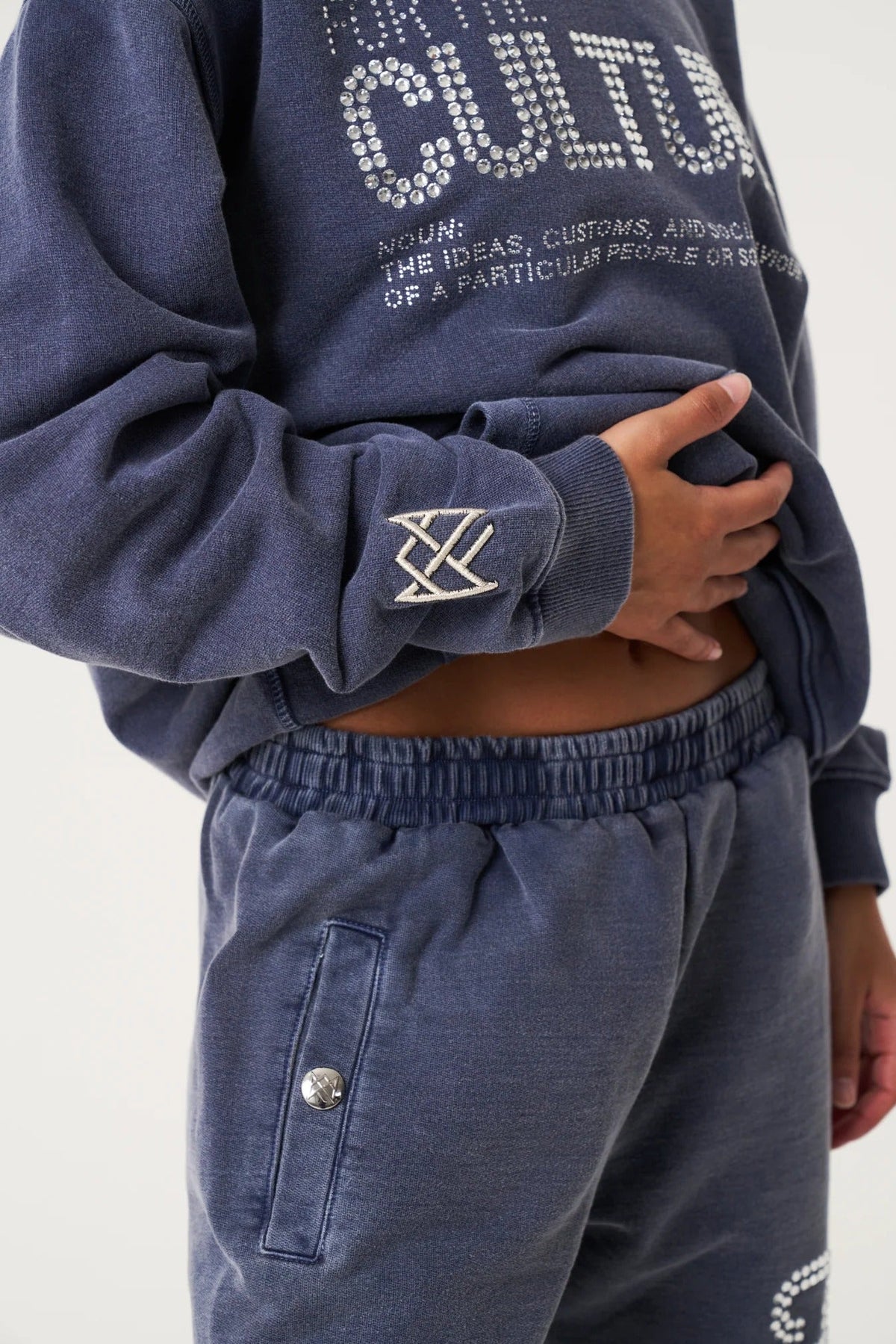 Women's Hoodie with Modern Design for Everyday Layering