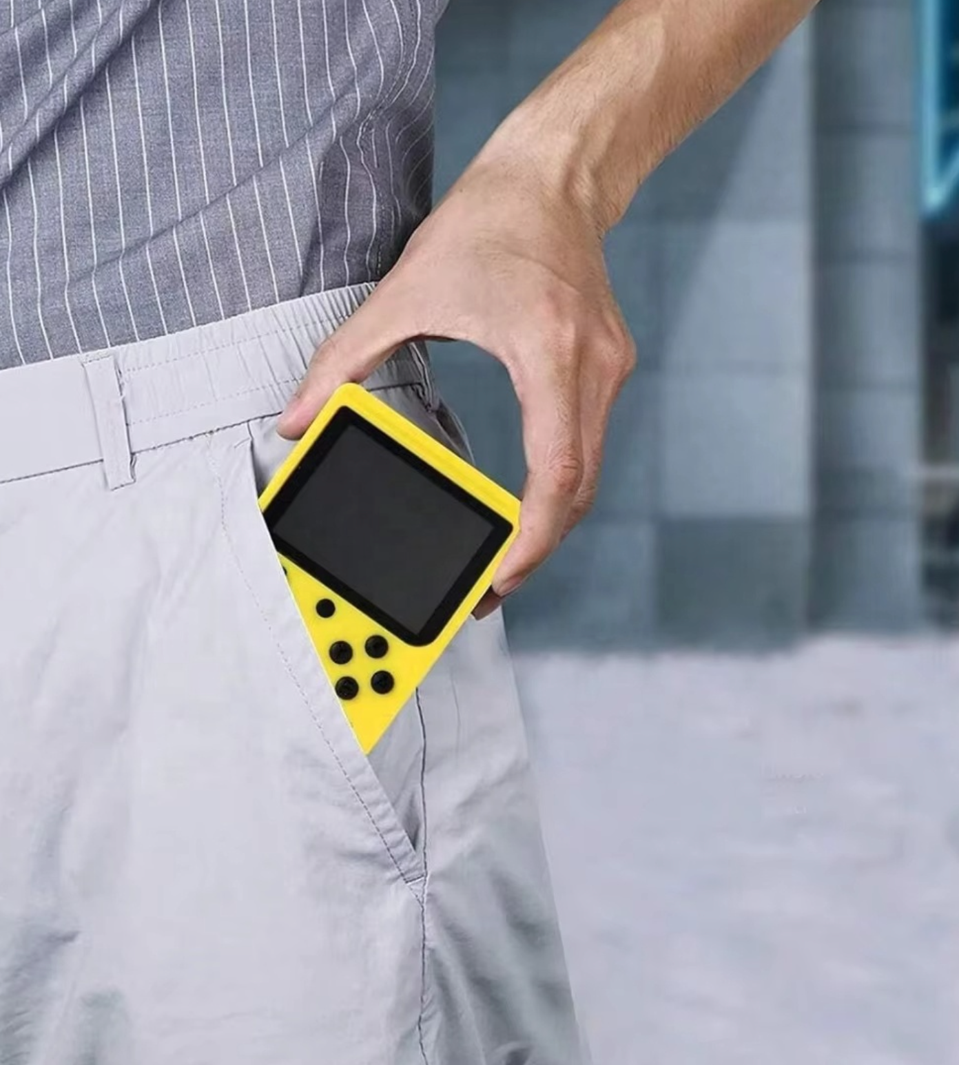 Retro Handheld Game Console with 400 Built-In Classic Games